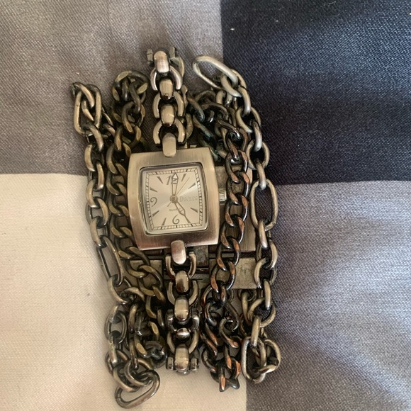 Decree Multistrand Watch - Picture 3 of 4